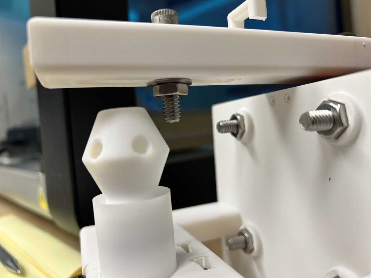 Another arm bolt detail view
