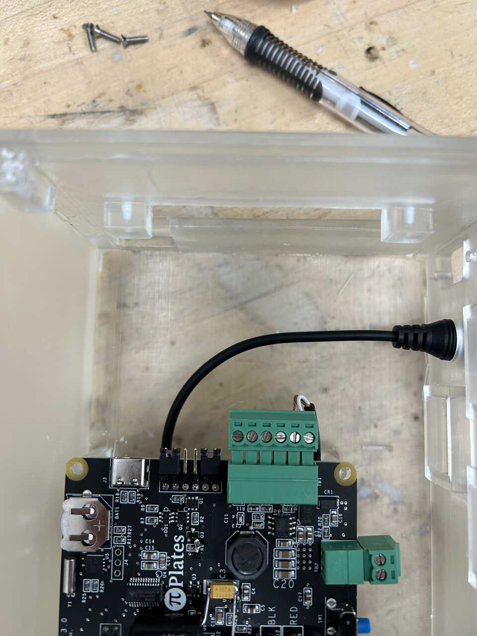 Power connector occupied